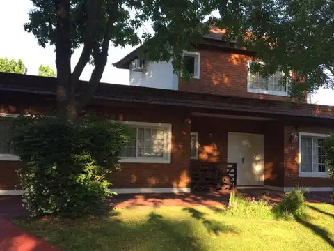 Casa en Venta en Bermudas, Countries y Barrios Cerrados en Pilar