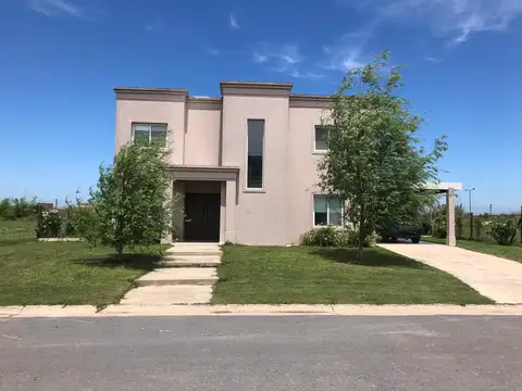 Casa en Venta en San Sebastian, Countries y Barrios Cerrados en Escobar