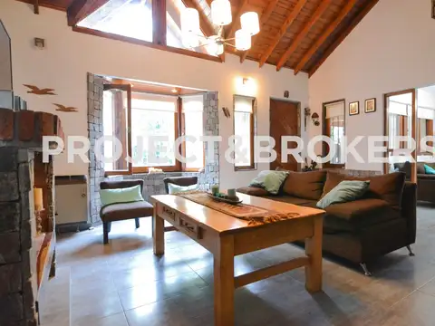 Casa en Venta en Villa Gobernador Udaondo, Partido de Ituzaingó