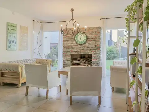 Casa en Venta en Haras Santa Maria, Countries y Barrios Cerrados en Escobar