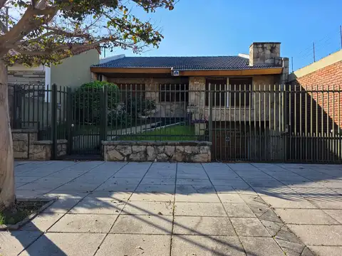 Casa en Venta en Caseros, Partido de Tres de Febrero