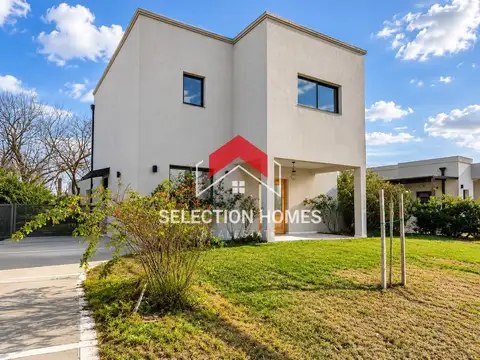 Casa en Venta en Pilar del Este - Santa Elena, Countries y Barrios Cerrados en Pilar