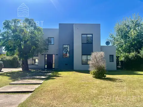 Casa en Venta en Haras Santa Maria, Countries y Barrios Cerrados en Escobar