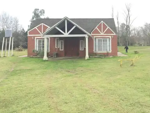 Casa en Venta en City Bell, Partido de La Plata