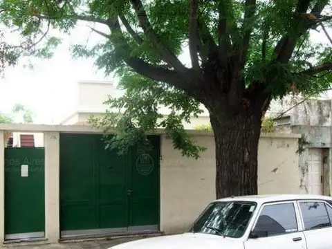 Terreno en Venta en Mataderos, CABA