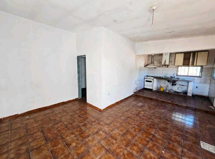 Casa · 118m² · 4 Dormitorios · 2 Cocheras
