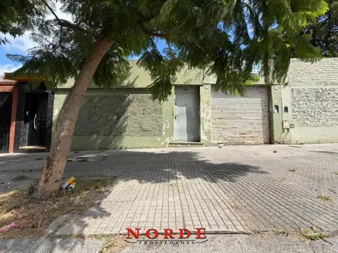 Terreno en Venta en Mataderos, CABA
