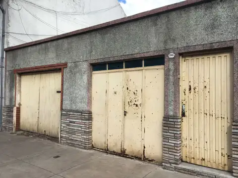 Terreno en Venta en Mataderos, CABA