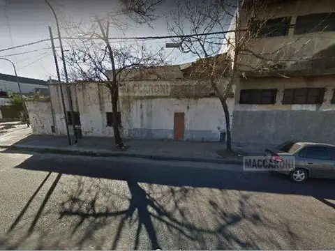 Terreno en Venta en Mataderos, CABA