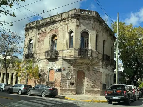 Terreno en Venta en Flores, Capital Federal