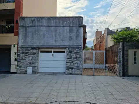 Terreno en Venta en Mataderos, CABA