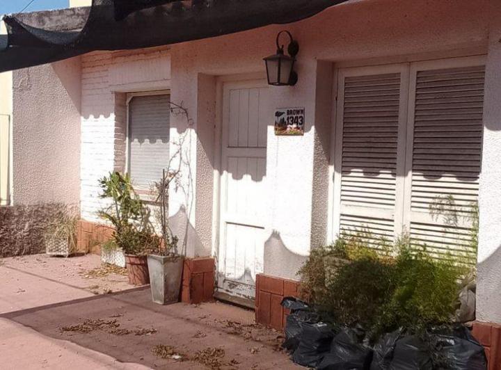 Casa · 228m² · 8 Ambientes · 1 Cochera