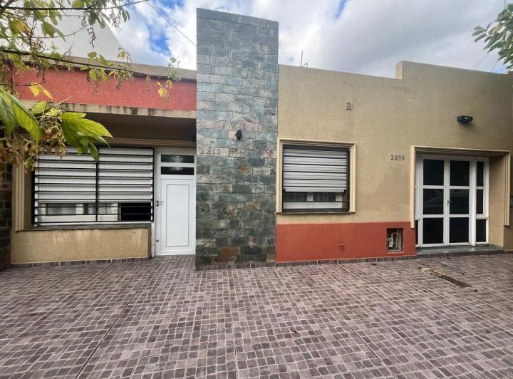 Casa · 135m² · 7 Ambientes · 1 Cochera