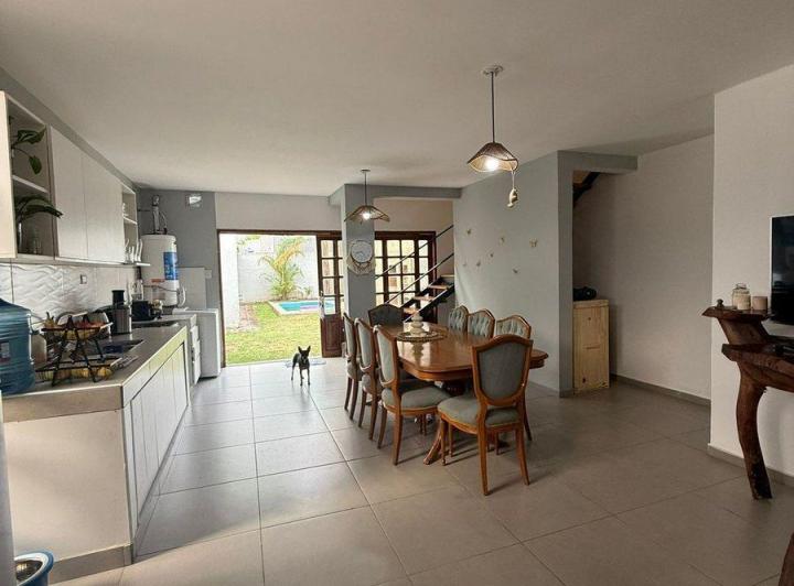 Casa · 141m² · 3 Ambientes · 2 Cocheras