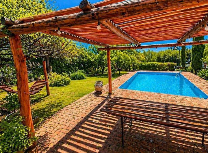 Casa · 130m² · 3 Ambientes · 2 Cocheras