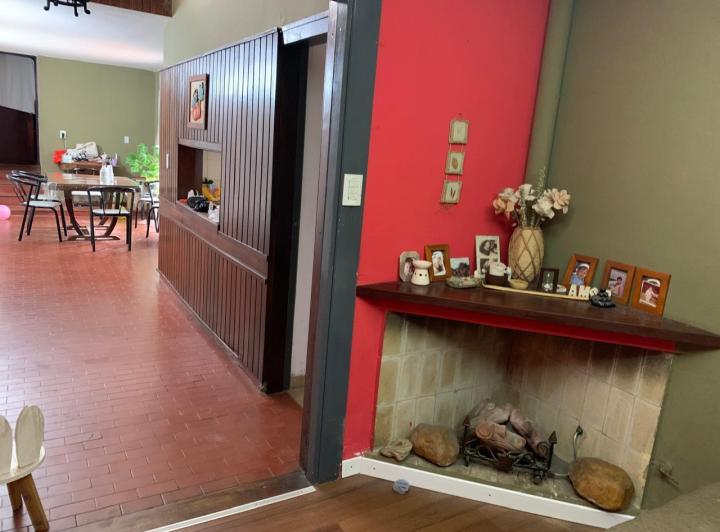 Casa · 182m² · 2 Ambientes · 1 Cochera