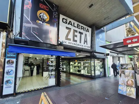 Local en Venta en Flores, Capital Federal