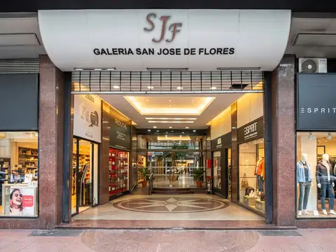 Local en Venta en Flores, Capital Federal