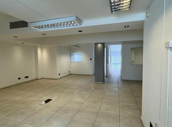 Oficina comercial · 100m² · 7 Ambientes