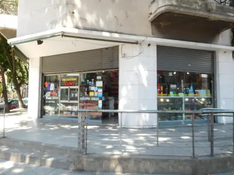 Local en Venta en Boca, Capital Federal