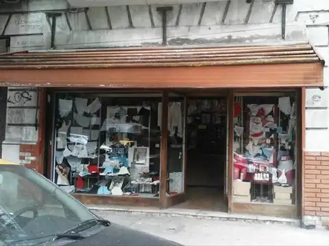 Local en Venta en Constitucion, Capital Federal