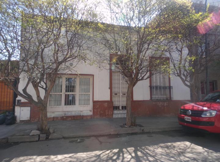 Casa · 229m² · 4 Dormitorios