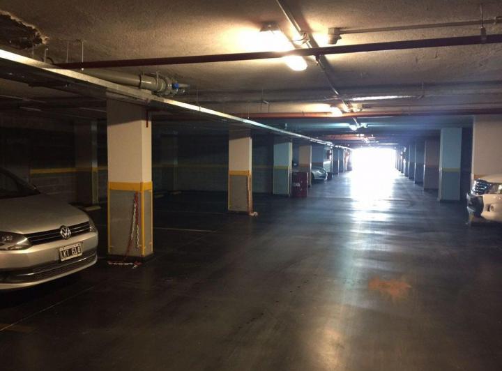 Garage · 18m²