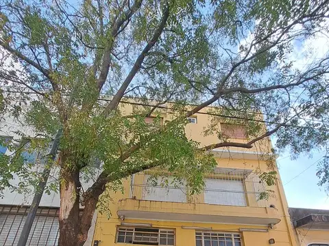 Local en Venta en Pompeya, Capital Federal