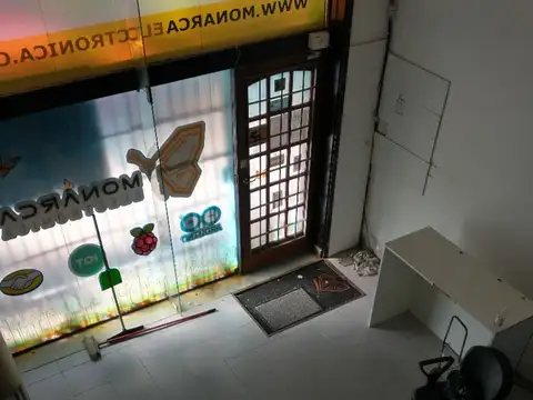 Local en Venta en Flores Sur, Flores