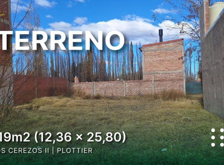 Terreno · 319m²