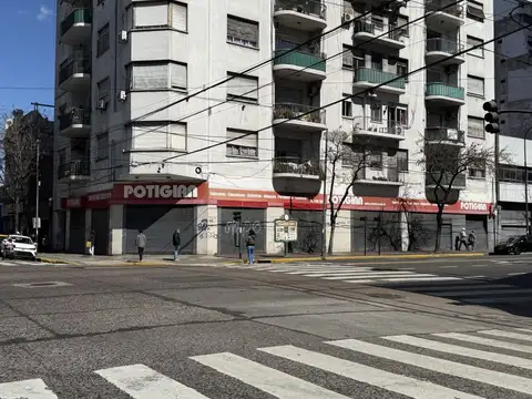 Local en Venta en Constitucion, Capital Federal