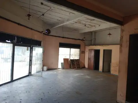 Local en Venta en Coghlan, CABA