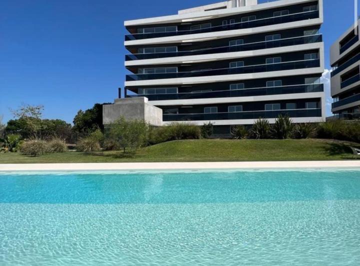Departamento · 215m² · 3 Dormitorios