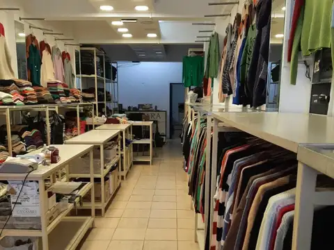 Local en Venta en Flores, Capital Federal