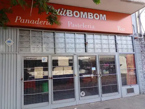 Local en Venta en Liniers, CABA