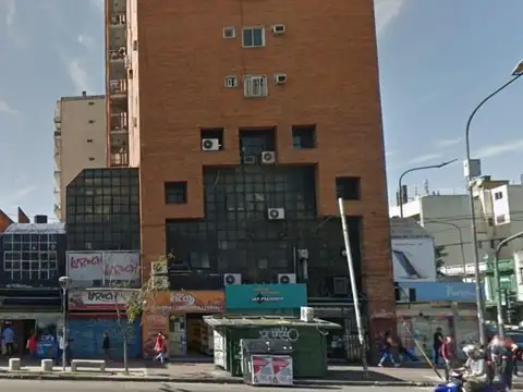 Local en Venta en Flores, Capital Federal