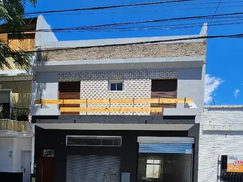 Local en Venta en Mataderos, CABA