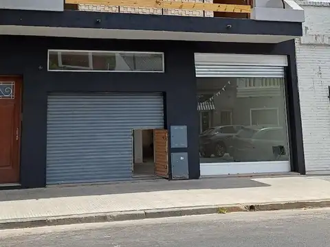 Local en Venta en Mataderos, CABA