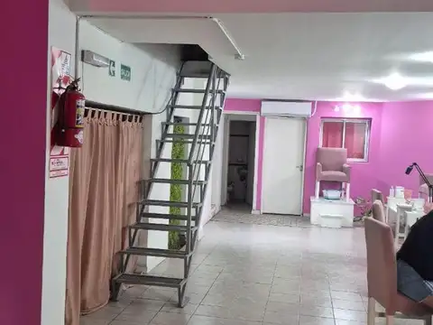 Local en Venta en Barracas, CABA