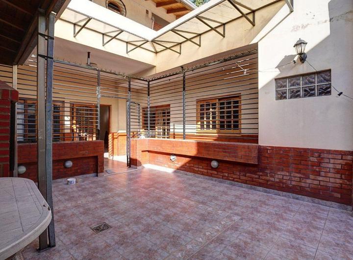 PH · 134m² · 6 Ambientes · 1 Cochera