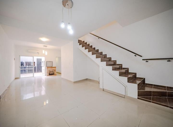 Casa · 132m² · 5 Ambientes · 1 Cochera