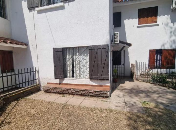 Casa · 64m² · 5 Ambientes