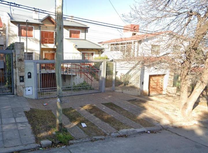Casa · 520m² · 7 Ambientes · 6 Cocheras