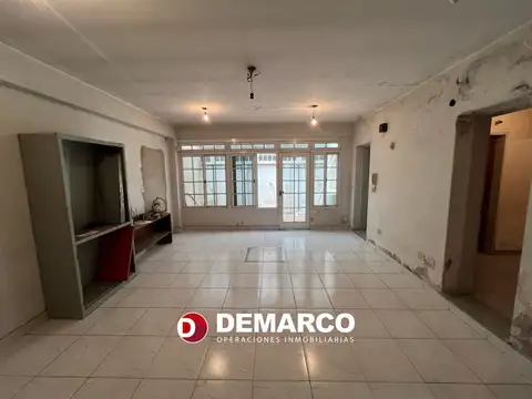 Casa en Venta en Flores, CABA