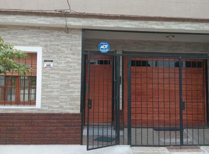 Casa · 193m² · 6 Ambientes · 1 Cochera