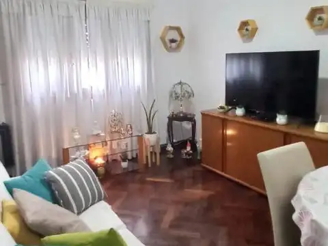 Casa en Venta en Monte Castro, CABA