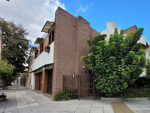 Casa en Venta en Parque Chacabuco, Capital Federal