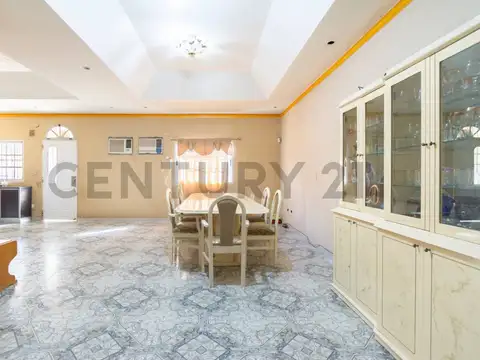 Casa en Venta en Flores, CABA