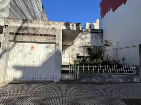 Casa en Venta en Villa Pueyrredon, Capital Federal