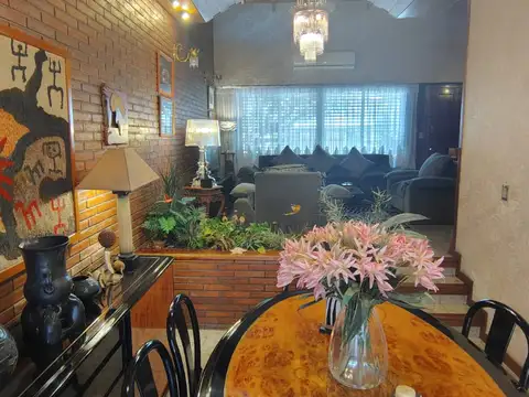 Casa en Venta en Barrio Naón, Mataderos